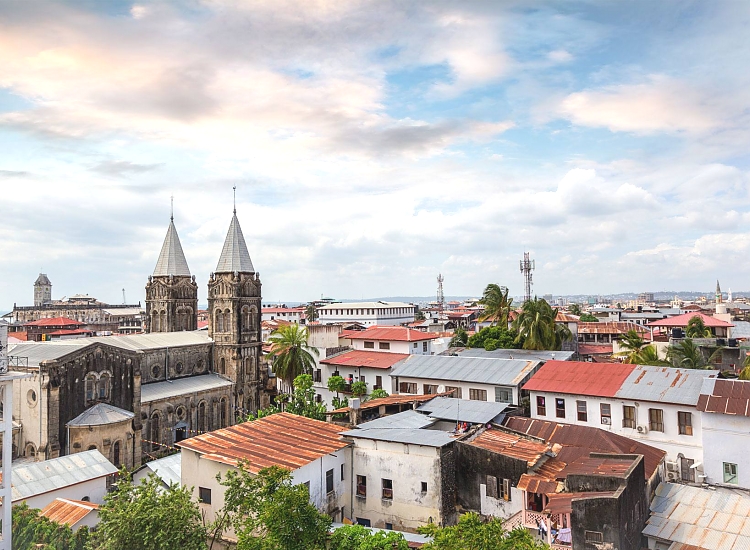 Zanzibar_Island_Stone_Town_03_750_550shar-50brig-20_c1